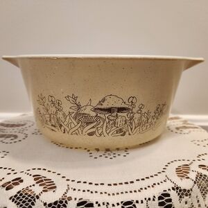 Pyrex Forest Fancies 1.5L Casserole Dish #474-B No Lid